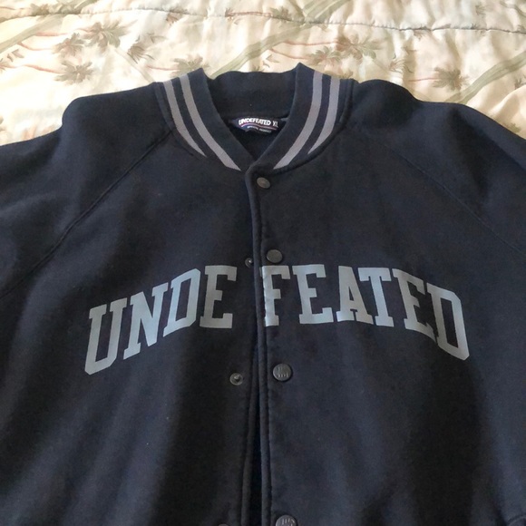 Undefeated Cardigan - Picture 2 of 4